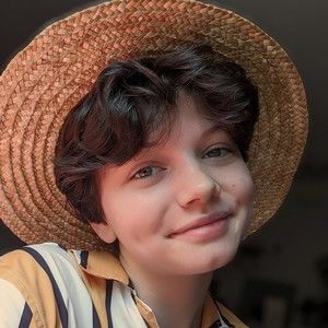 Meet your Posher, Justin